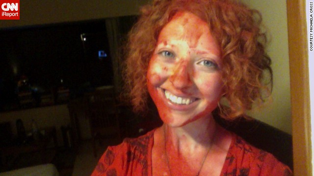 Cross shared this photo taken after the Ganesha Festival during her first night in Pune.