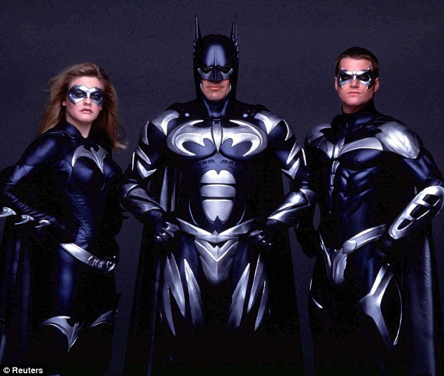 article-2384710-1B270D14000005DC-179_634x537