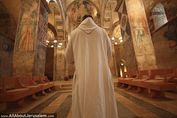 benedictine_monastery_in_abu_gosh_27