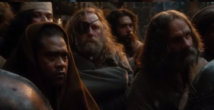 Hobbit-Crowd-3