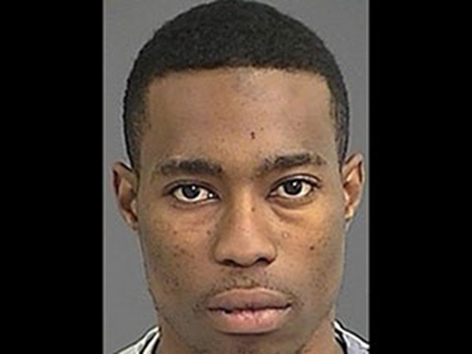 Kevin Larone Ivery has been charged as an habitual offender whilst driving under suspension. Kevin Larone Ivery has been charged as an habitual offender whilst driving under suspension.