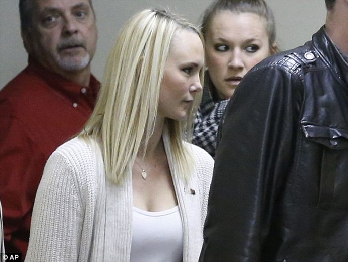 Heartbroken Sarah Harper, the girlfriend that Christopher Lane was visiting at the time of his death, was also seen at the Duncan, Oklahoma courthouse on Tuesday Heartbroken Sarah Harper, the girlfriend that Christopher Lane was visiting at the time of his death, was also seen at the Duncan, Oklahoma courthouse on Tuesday