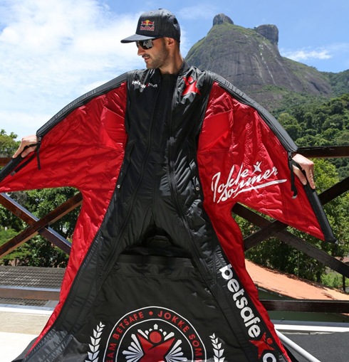 article-2567589-1BD0A81600000578-233_964x1000 article-2567589-1BD0A81600000578-233_964x1000