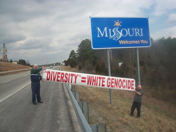 137_0.226974001394915128_biy1z2tcaaecjoy