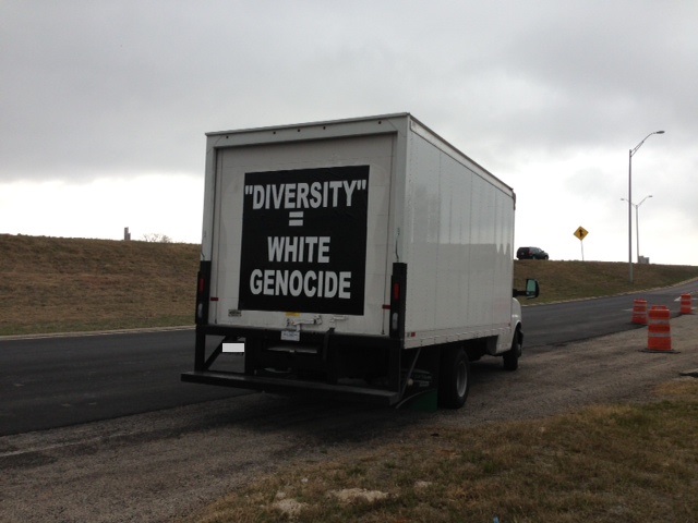 342_0.125928001394922065_diversity-truck-01