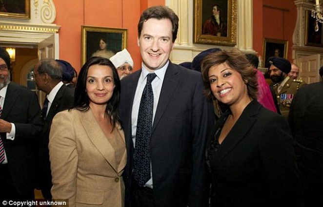 article-2588023-1C87B44700000578-118_634x408