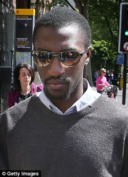 article-2589701-1A1FE3DF000005DC-892_306x423 article-2589701-1A1FE3DF000005DC-892_306x423