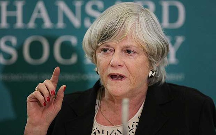 Ann_Widdecombe_1783397a Ann_Widdecombe_1783397a