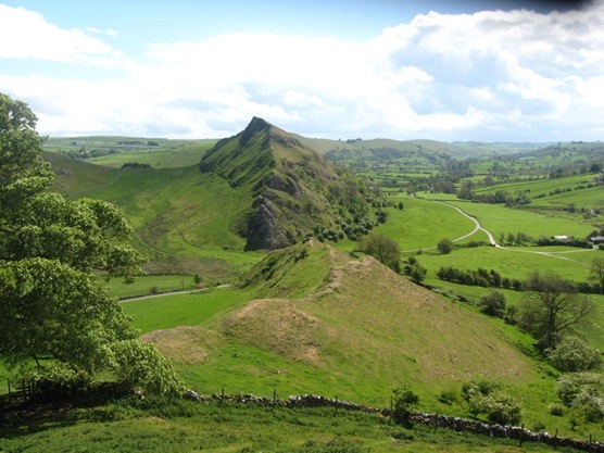 Derbyshire-and-Staffordshire-border-Help-for-Businesses-Dina-Holland