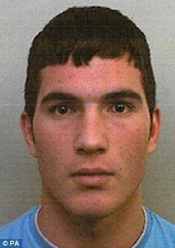 article-0-1D44953800000578-219_306x435 article-0-1D44953800000578-219_306x435