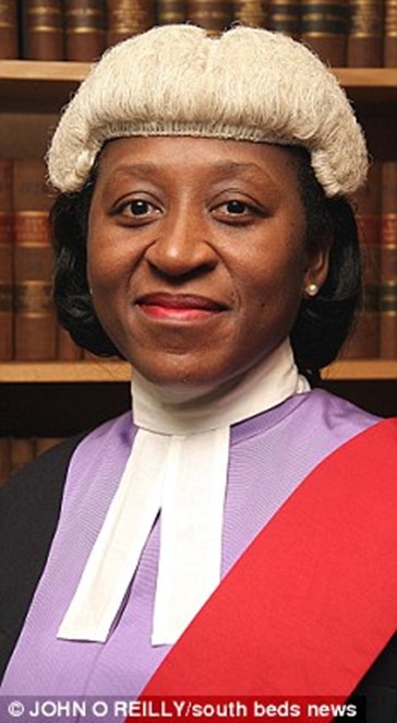 article-2041895-0E14220E00000578-692_233x423 article-2041895-0E14220E00000578-692_233x423