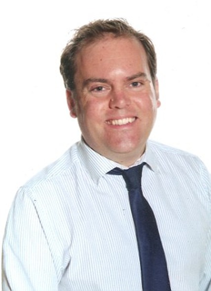 article-2598231-1CE3433B00000578-490_306x423