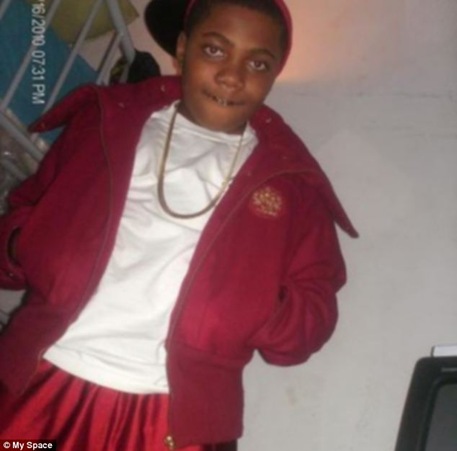 article-2600053-1CF23FEB00000578-437_634x626 article-2600053-1CF23FEB00000578-437_634x626