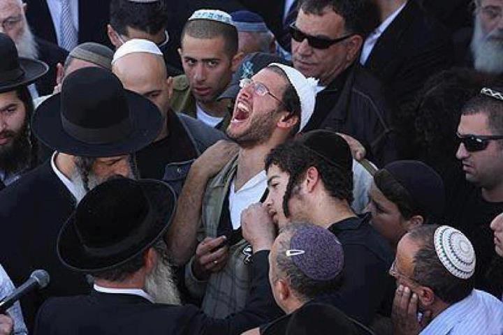 The shekels, the shekels! Gojim does not giving shekels!