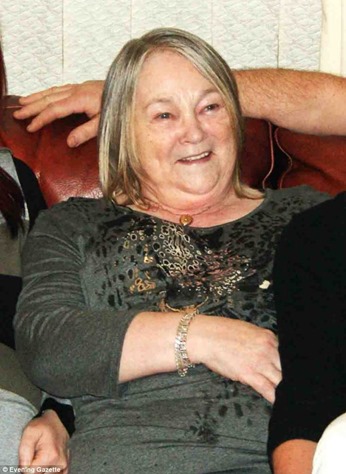 article-0-1DD3B36C00000578-492_634x869 article-0-1DD3B36C00000578-492_634x869