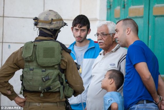 article-2661116-1EE2BCCD00000578-641_634x425 article-2661116-1EE2BCCD00000578-641_634x425