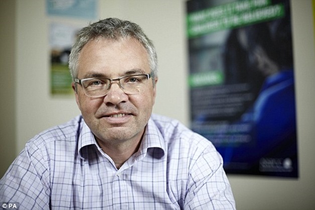 1404895224533_wps_1_Undated_NSPCC_handout_pho 1404895224533_wps_1_Undated_NSPCC_handout_pho