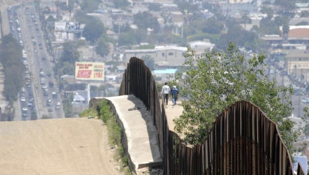 US-MEXICO-BORDER-FENCE-628x356