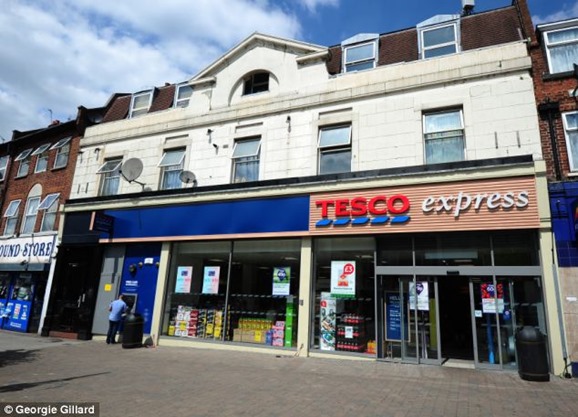 article-2694319-1FB0AC4D00000578-529_634x456 article-2694319-1FB0AC4D00000578-529_634x456