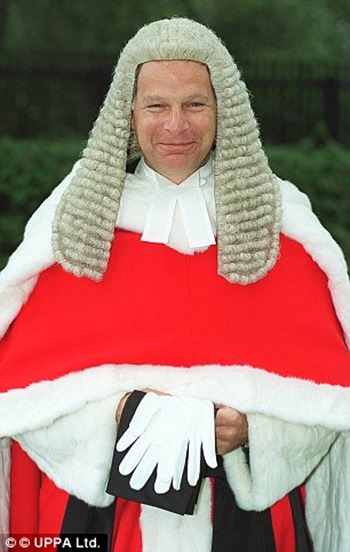 1407792157565_Image_galleryImage_Hon_Mr_JUSTICE_NEUBERGER_ 1407792157565_Image_galleryImage_Hon_Mr_JUSTICE_NEUBERGER_