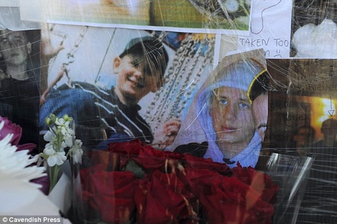 1409136771710_wps_1_Tributes_to_Jonjo_on_St_S 1409136771710_wps_1_Tributes_to_Jonjo_on_St_S