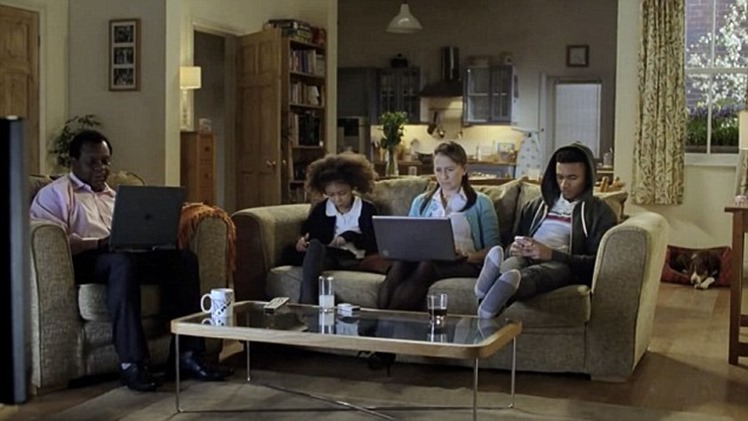 video-undefined-1C5B0CA100000578-475_636x358 video-undefined-1C5B0CA100000578-475_636x358