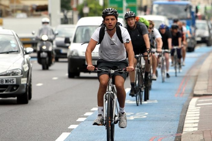 PM1993081HEALTH-Cyclists-1 PM1993081HEALTH-Cyclists-1