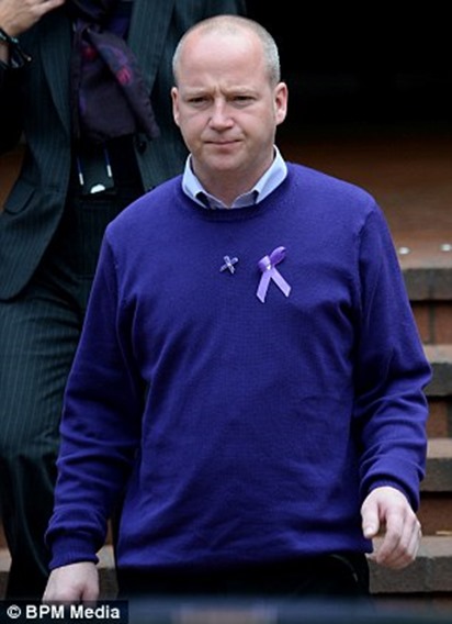 article-2756416-21600F0700000578-883_306x423 article-2756416-21600F0700000578-883_306x423