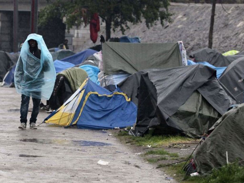 calais-migrant-camp