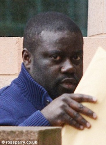 1413993856860_wps_4_Picture_shows_care_worker 1413993856860_wps_4_Picture_shows_care_worker