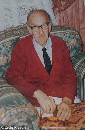 1414271024041_wps_11_Collect_picture_Craig_Hib 1414271024041_wps_11_Collect_picture_Craig_Hib