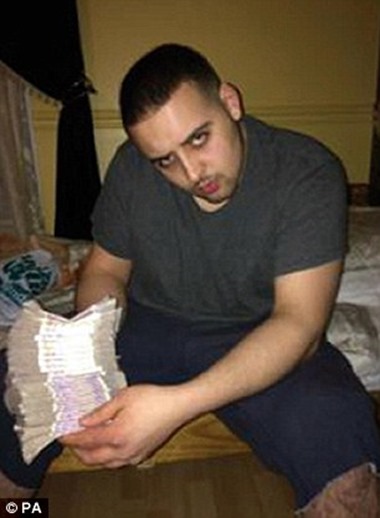 1414600282656_wps_144_BEST_QUALITY_AVAILABLE_Un 1414600282656_wps_144_BEST_QUALITY_AVAILABLE_Un