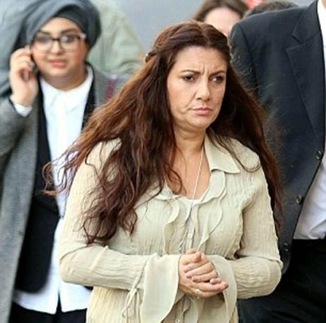 1415205592247_Image_galleryImage_Pic_shows_Debbie_Gough_mo 1415205592247_Image_galleryImage_Pic_shows_Debbie_Gough_mo