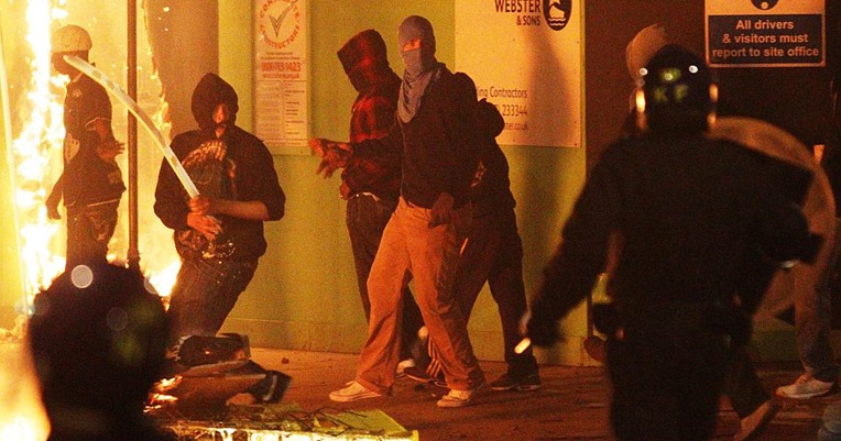 riots_2013