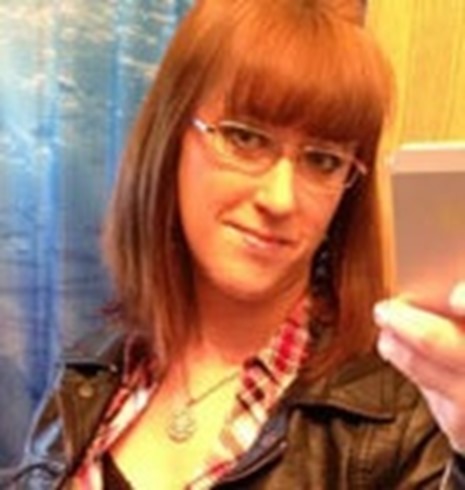 terri-and-stacey-moulton (1) terri-and-stacey-moulton (1)