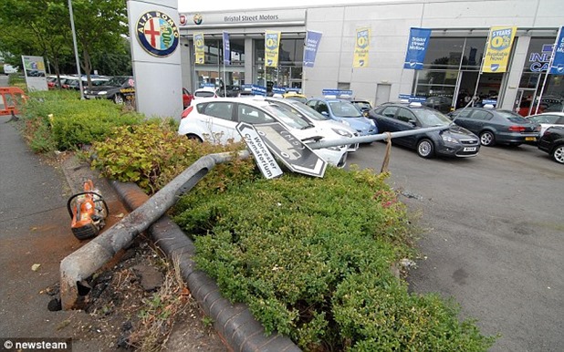 24DE3B7500000578-2918242-image-a-83_1421758615879 24DE3B7500000578-2918242-image-a-83_1421758615879