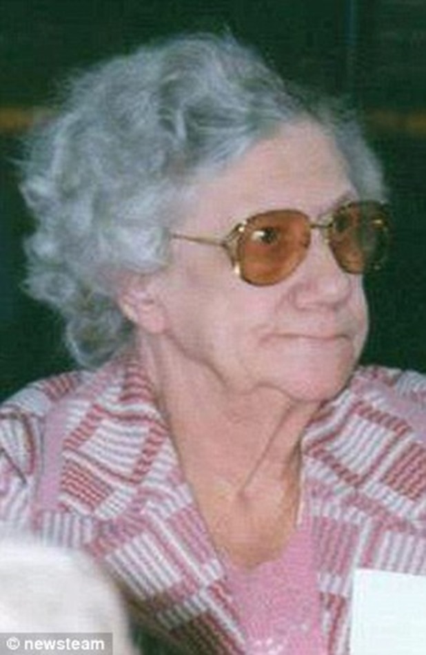 2523D52400000578-0-image-m-32_1422456305530