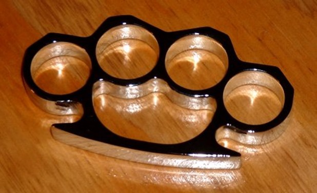 Brass_knuckles Brass_knuckles