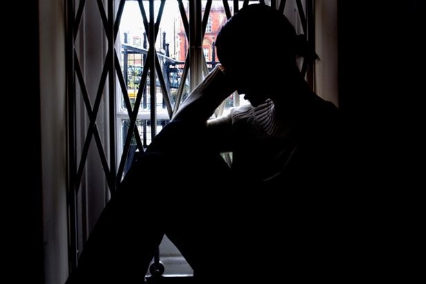 silhoutte-victim silhoutte-victim