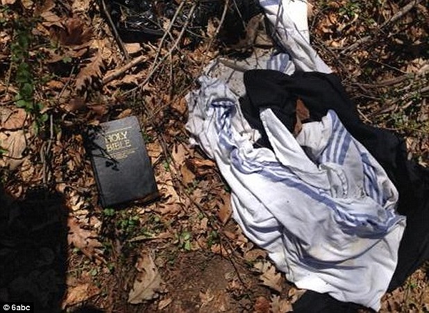 2779338000000578-3035297-image-m-17_1428796517584