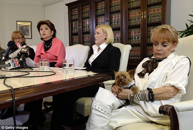 27E9EAD300000578-3053141-image-a-3_1429829602795 27E9EAD300000578-3053141-image-a-3_1429829602795