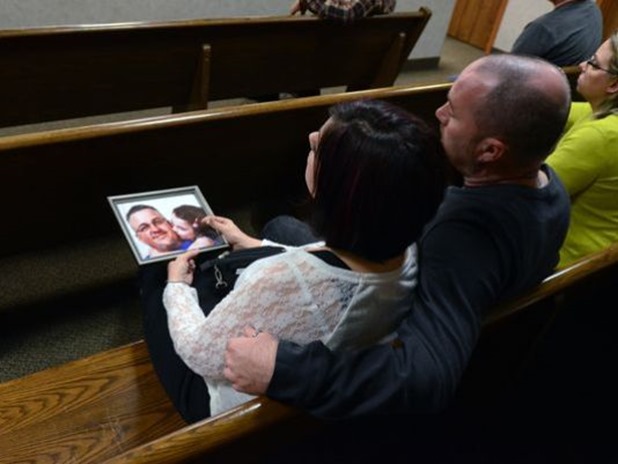 635648585901947776-Timothy-Tacie-family