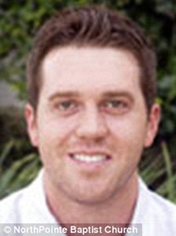 article-1363019-0D78585F000005DC-945_224x300