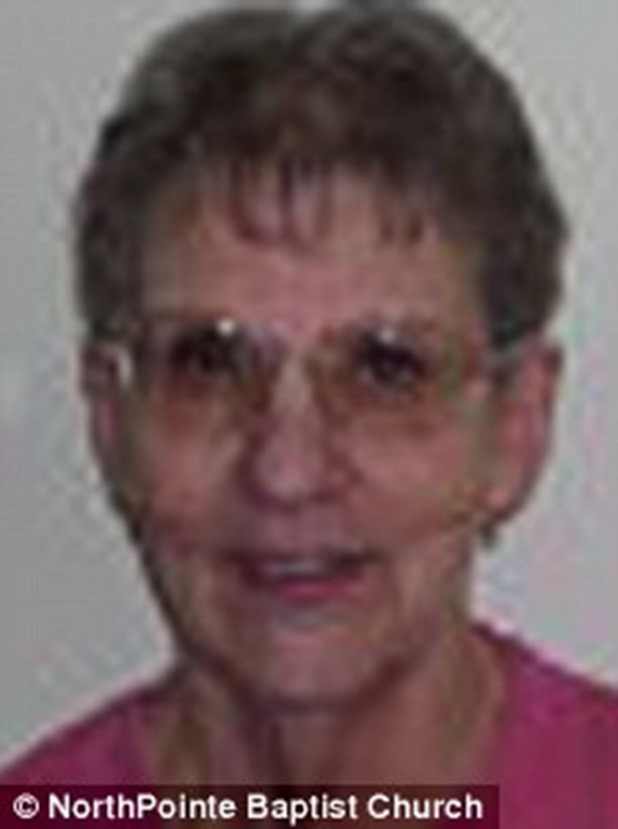 article-1363019-0D785863000005DC-831_224x300