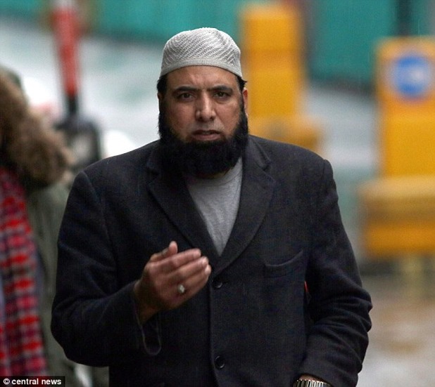 28B529FE00000578-0-image-m-30_1431698285843 28B529FE00000578-0-image-m-30_1431698285843