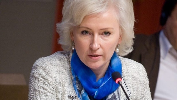 AE01EA47A0B747826BA9DD66C21535F8D383BA7898E0087FBE8DA16EDCD30D76