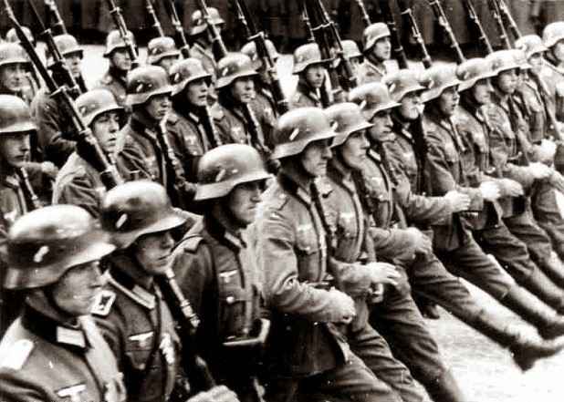 German Army - Third Reich - National Socialism - Menin Kampf