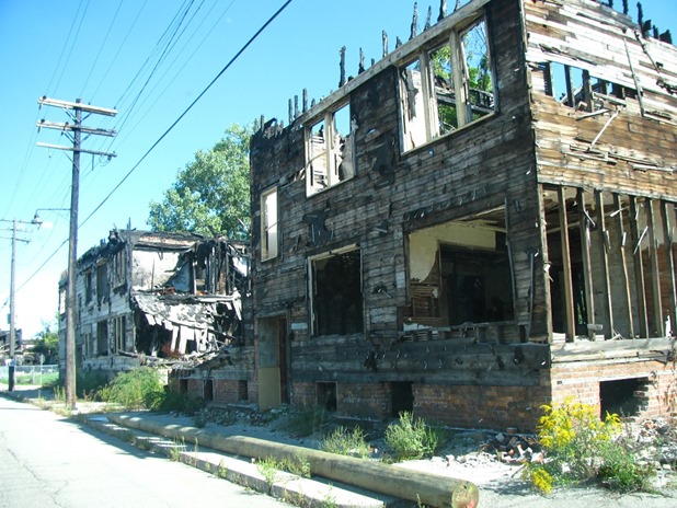 detroitruinedhouse