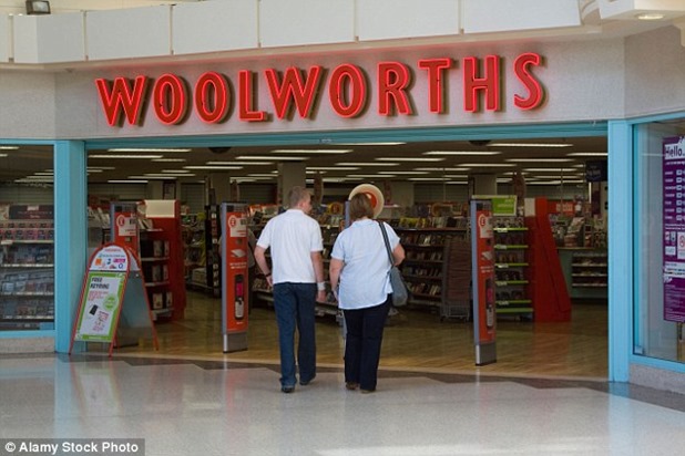 2C0C7D9100000578-3225226-image-a-107_1441636460759 2C0C7D9100000578-3225226-image-a-107_1441636460759