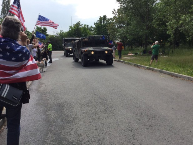 Cjd29_KW0AEEOXa.jpg large